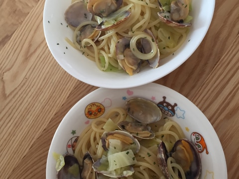 子供と一緒にあさりとキャベツのパスタ